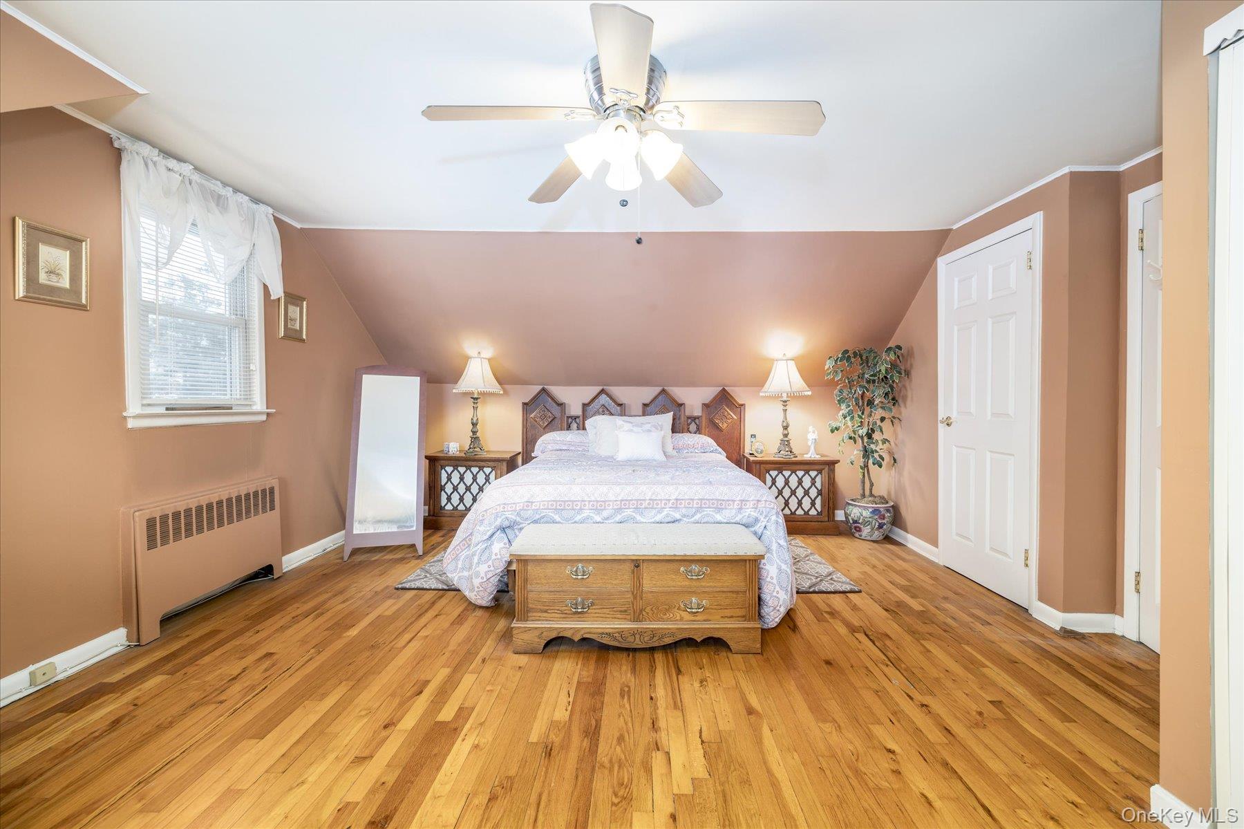 #10 photo, 158 Roosevelt Avenue, Freeport , NY 11520