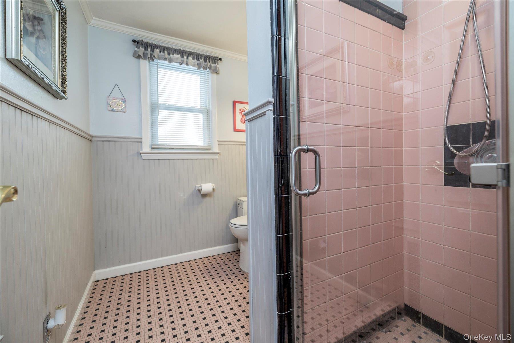 #13 photo, 158 Roosevelt Avenue, Freeport , NY 11520