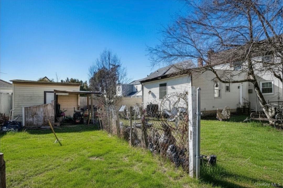 #13 photo, 16 Hendrickson Avenue, Hempstead , NY 11550