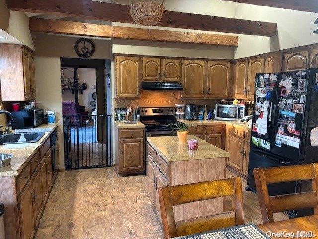 #2 photo, 113 Southfield Road, Baiting Hollow , NY 11933