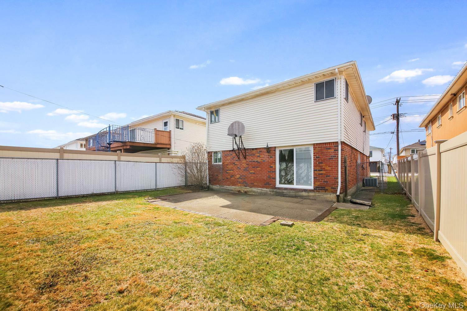 #9 photo, 16207 86th Street, 皇后區 Howard Beach , NY 11414