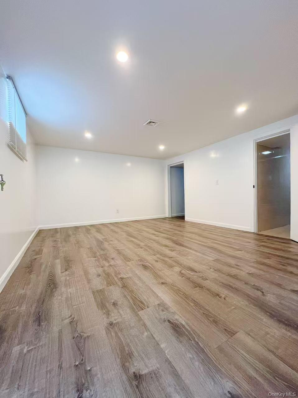 #8 photo, 260-01 57th Avenue, 皇后區 Little Neck , NY 11362