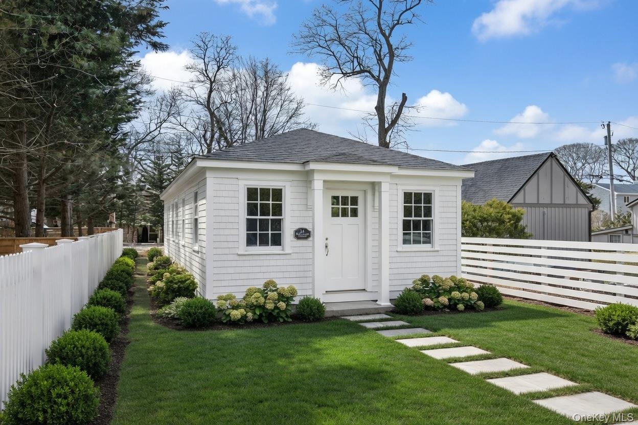 #2 photo, 24 Maidstone Park Road, East Hampton , NY 11937