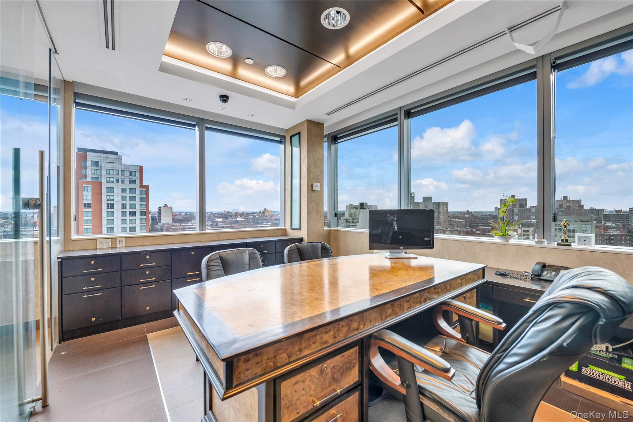 #11 photo, 38-25 Main Street, Flushing , NY 11354