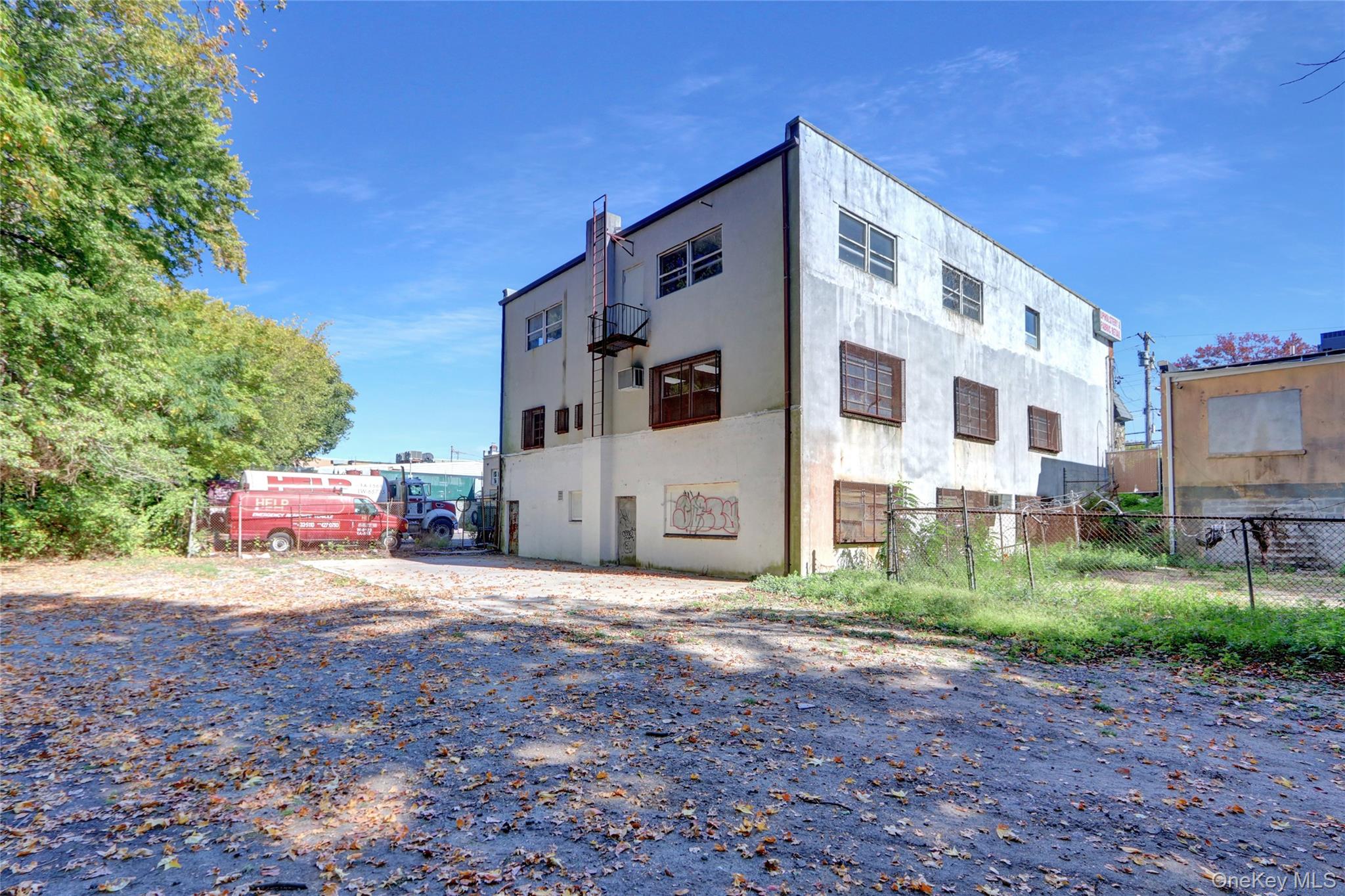 #14 photo, 1438 Wantagh Avenue, ناسو Wantagh , NY 11793