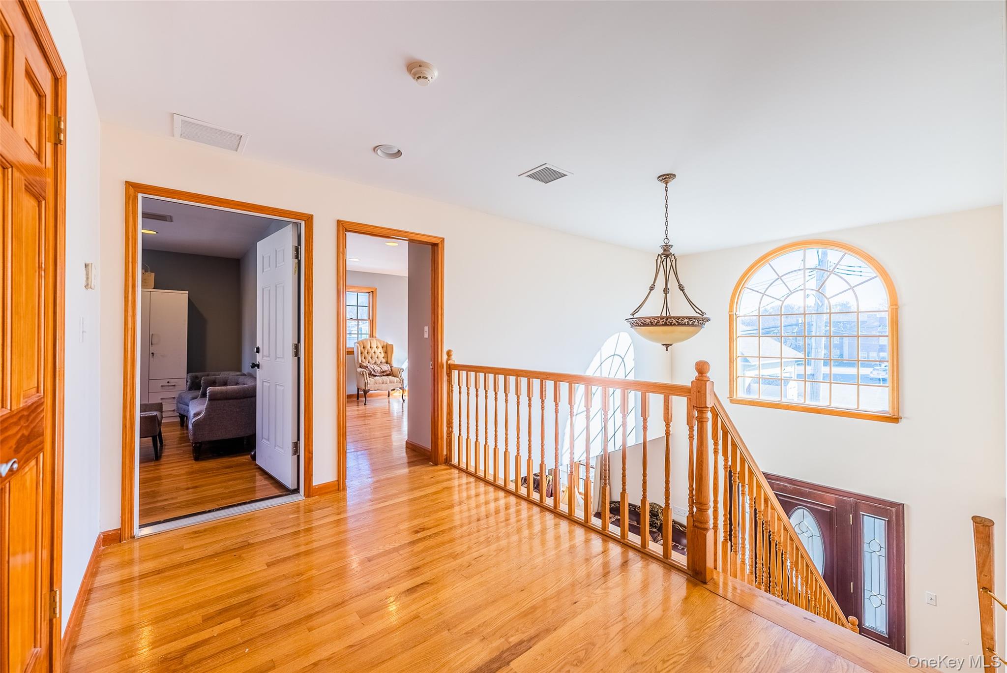 #9 photo, 45-12 244th Street, Куинс ‖ Little Neck , NY 11362