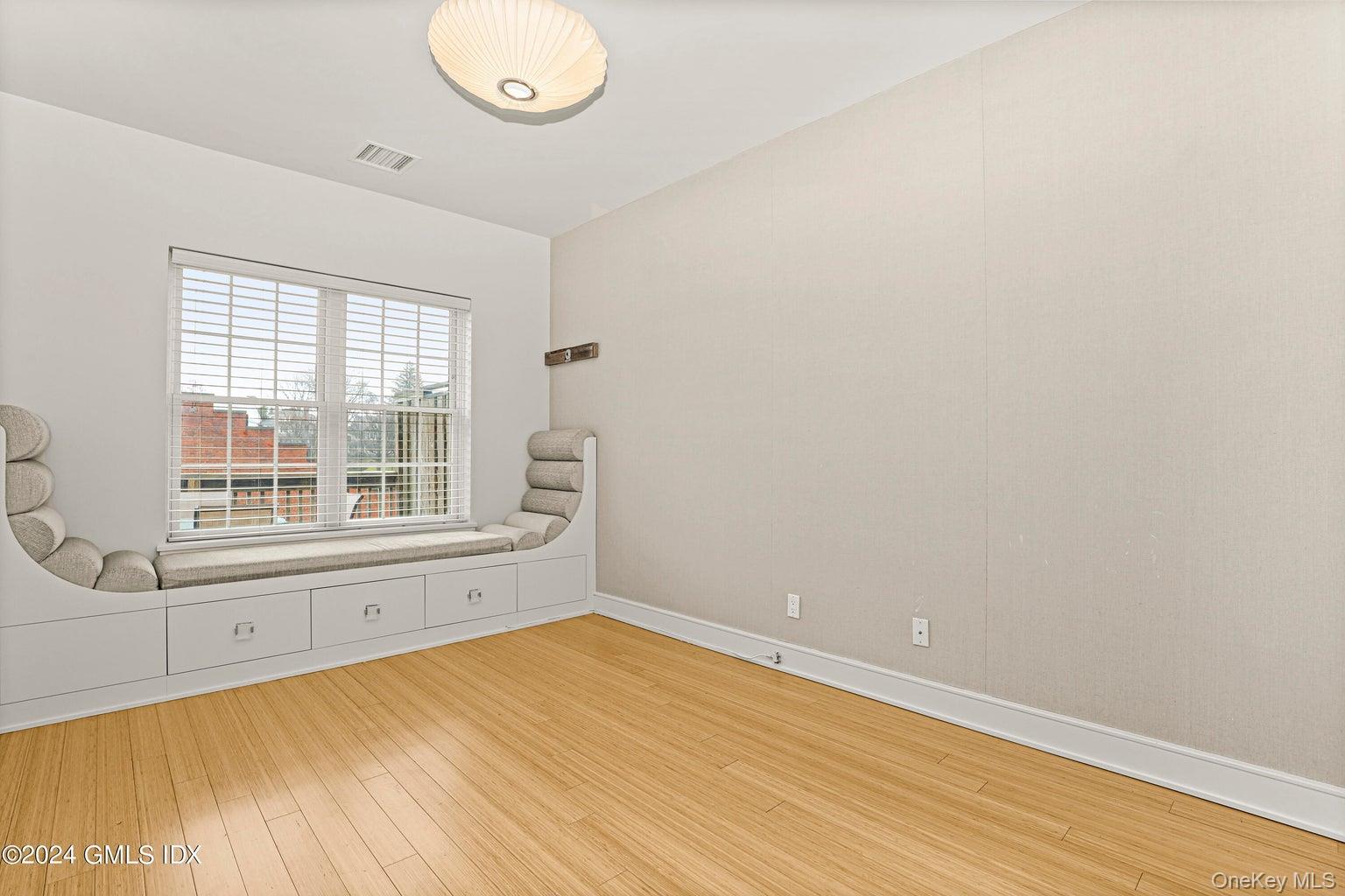 #11 photo, 343 Greenwich Avenue, 코네티컷주 Greenwich , CT 06830