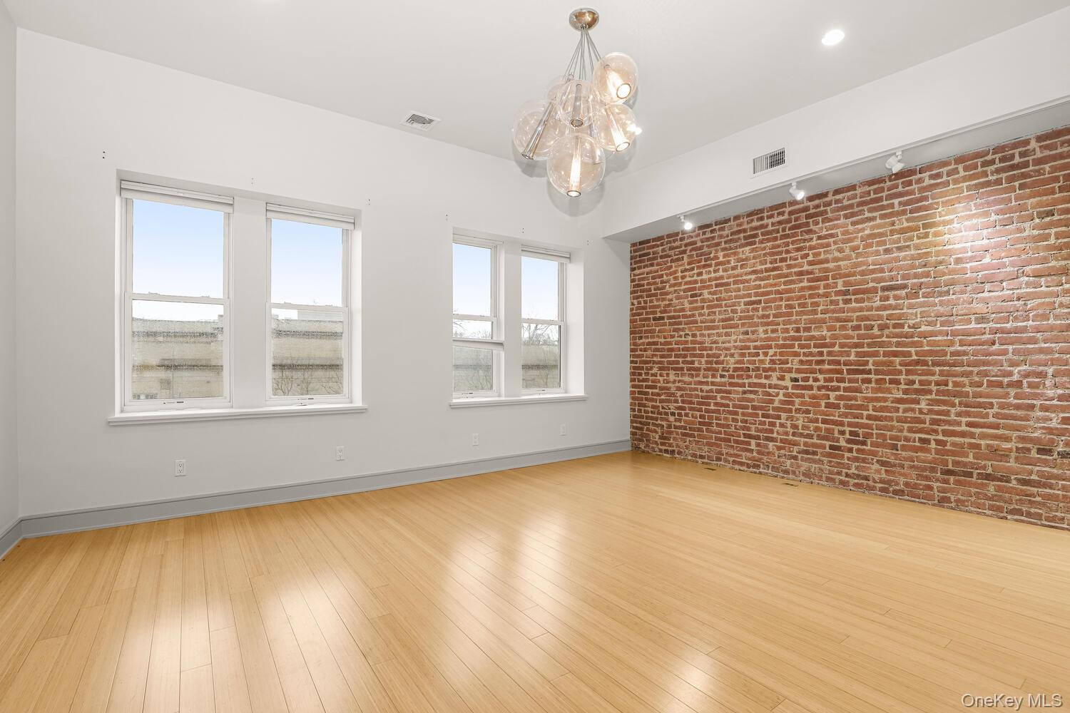 #6 photo, 343 Greenwich Avenue, 코네티컷주 Greenwich , CT 06830