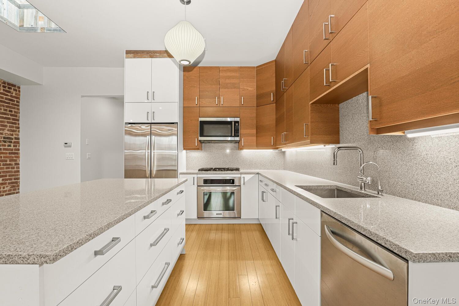 #9 photo, 343 Greenwich Avenue, 코네티컷주 Greenwich , CT 06830