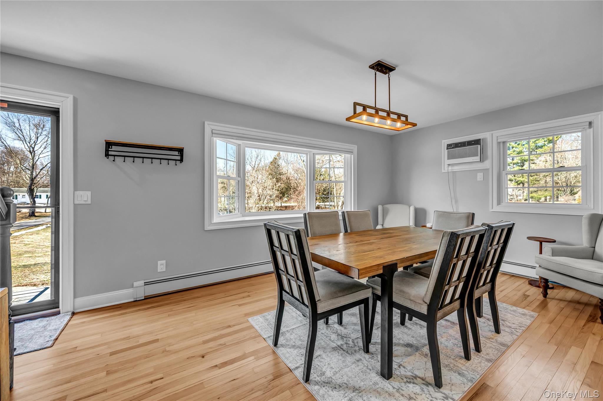 #6 photo, 111 Vicki Lane, 紐約州 Hopewell Junction , NY 12533