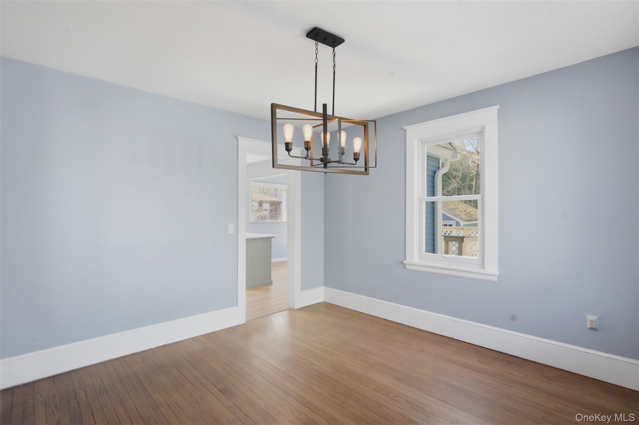 #7 photo, 110 Innis Avenue, 뉴욕주 Poughkeepsie , NY 12601