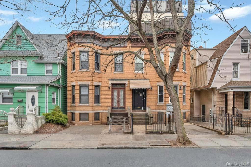 #1 photo, 634 E 3rd Street, Brooklyn , NY 11218