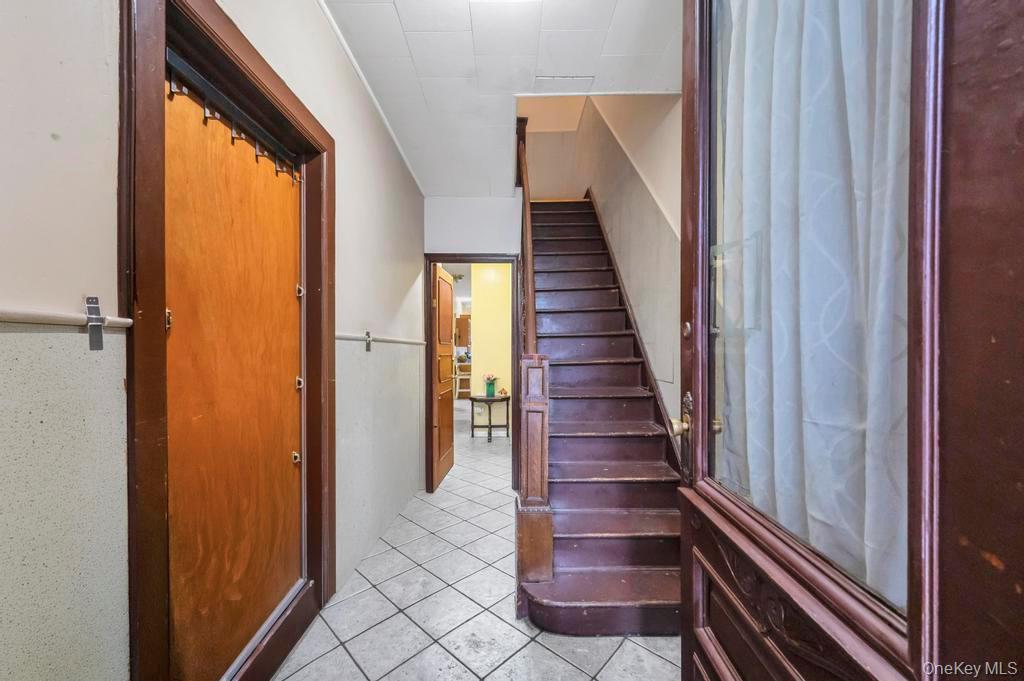 #3 photo, 634 E 3rd Street, Brooklyn , NY 11218