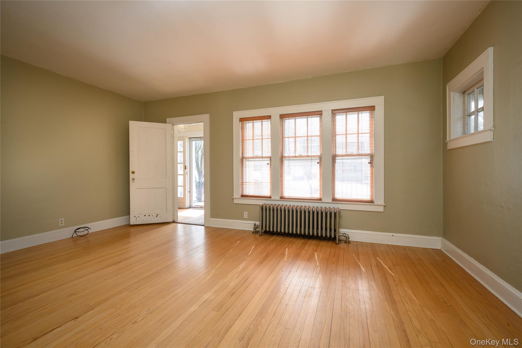 #5 photo, 15 Marshall Place, Ossining , NY 10562