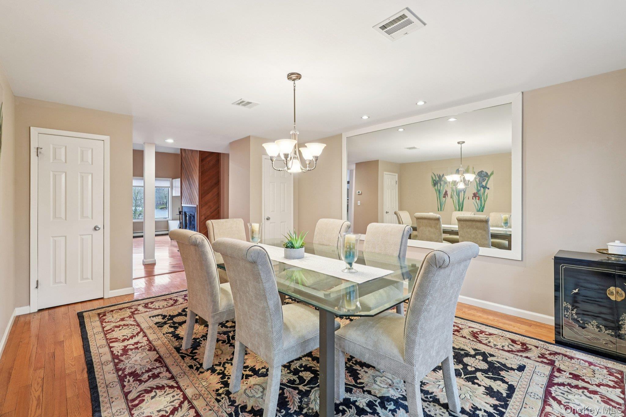 #12 photo, 10 Omni Court, 紐約州 New City , NY 10956