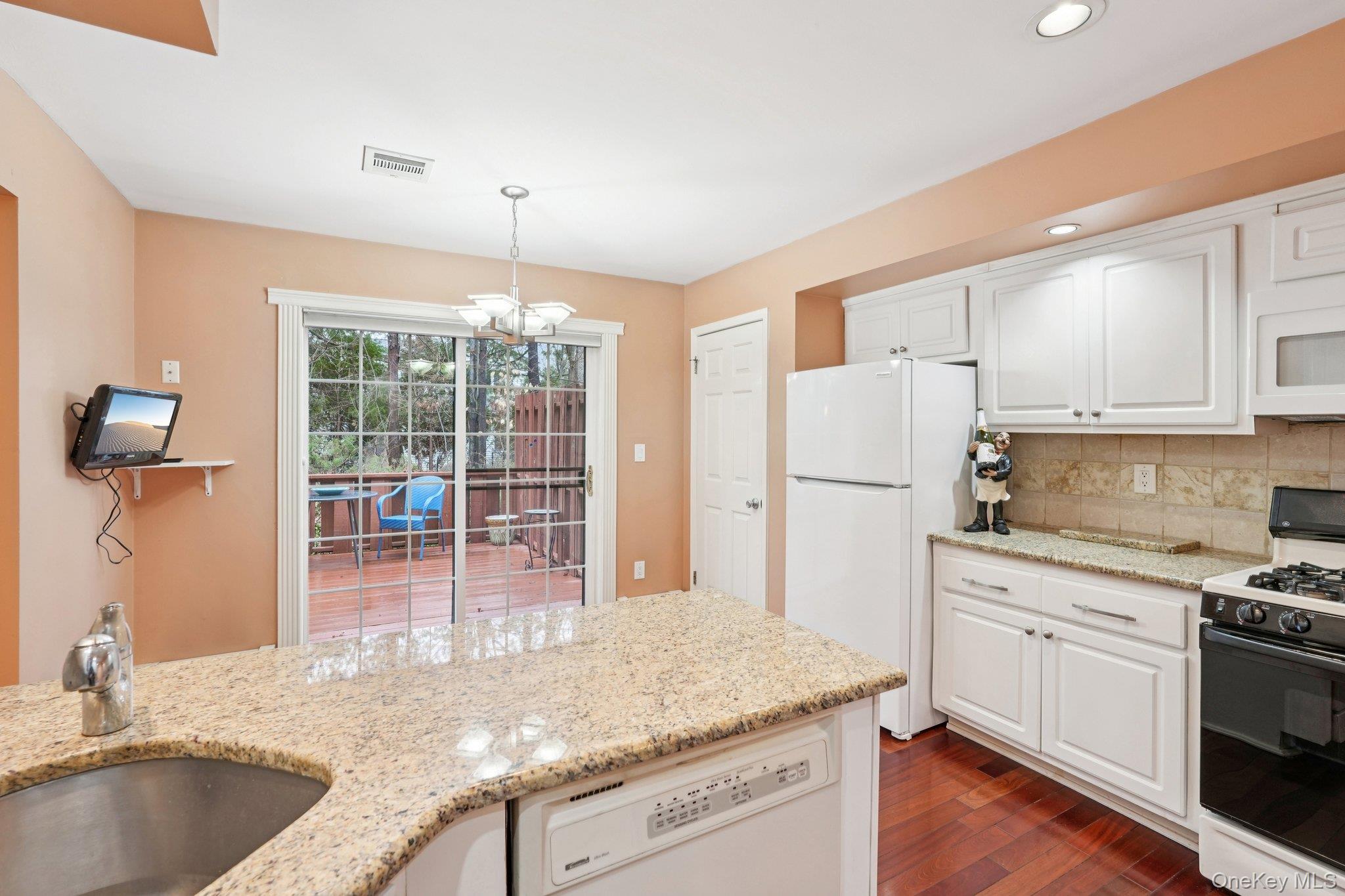 #19 photo, 10 Omni Court, 紐約州 New City , NY 10956