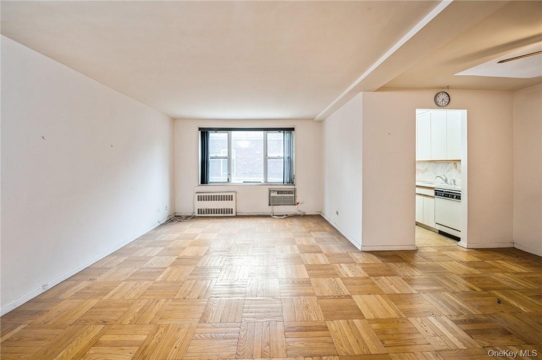 #3 photo, 6300 Riverdale Avenue, Bronx , NY 10471