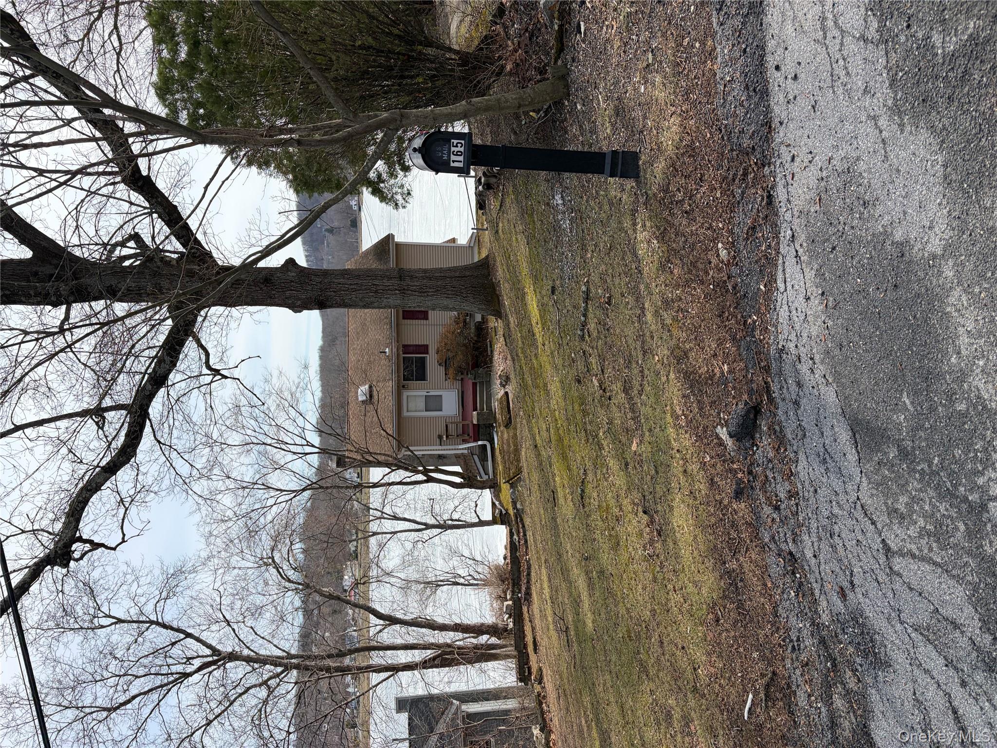 #20 photo, 165 W Lakeshore Drive, Carmel , NY 10512