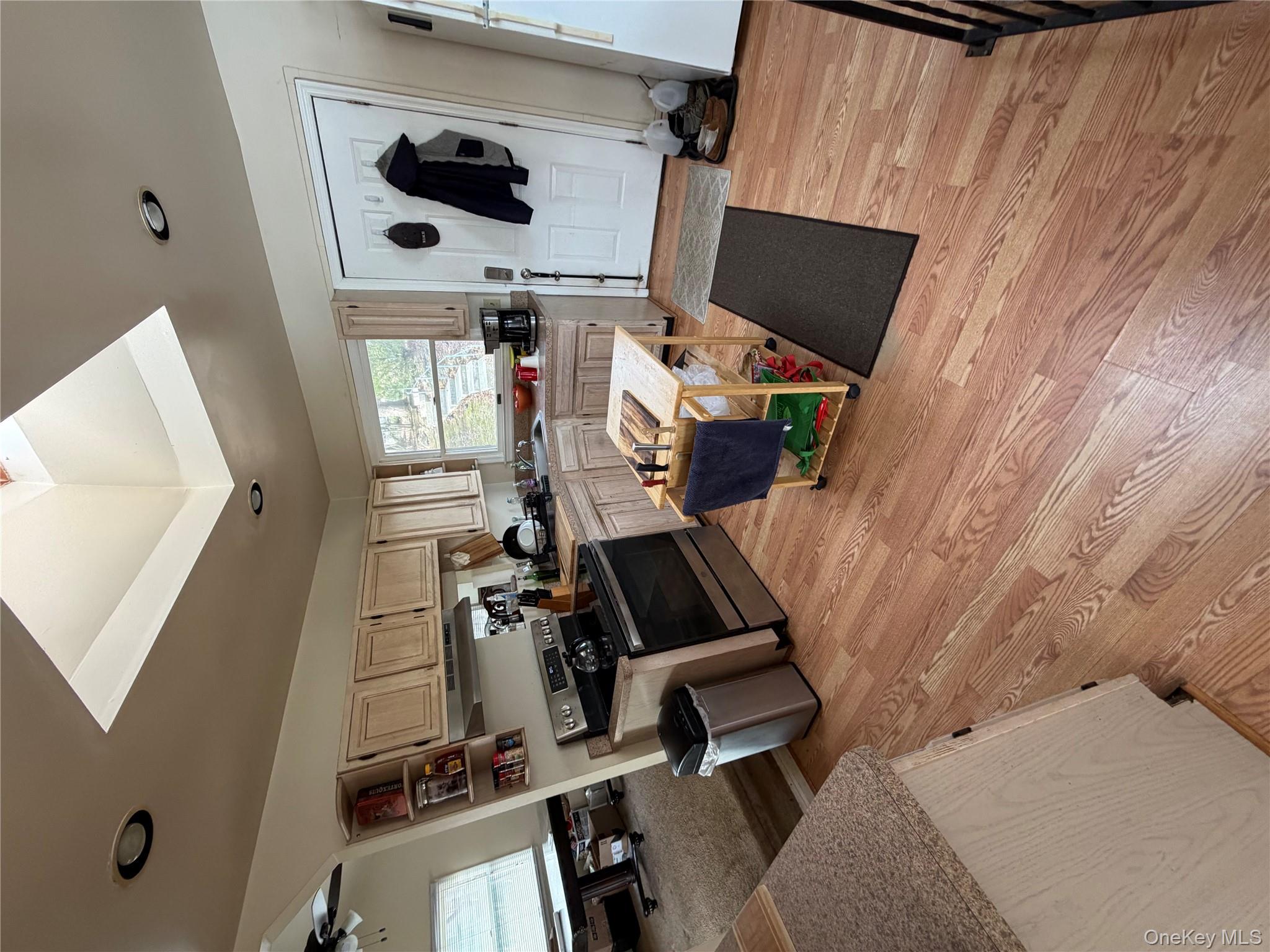 #9 photo, 165 W Lakeshore Drive, Carmel , NY 10512