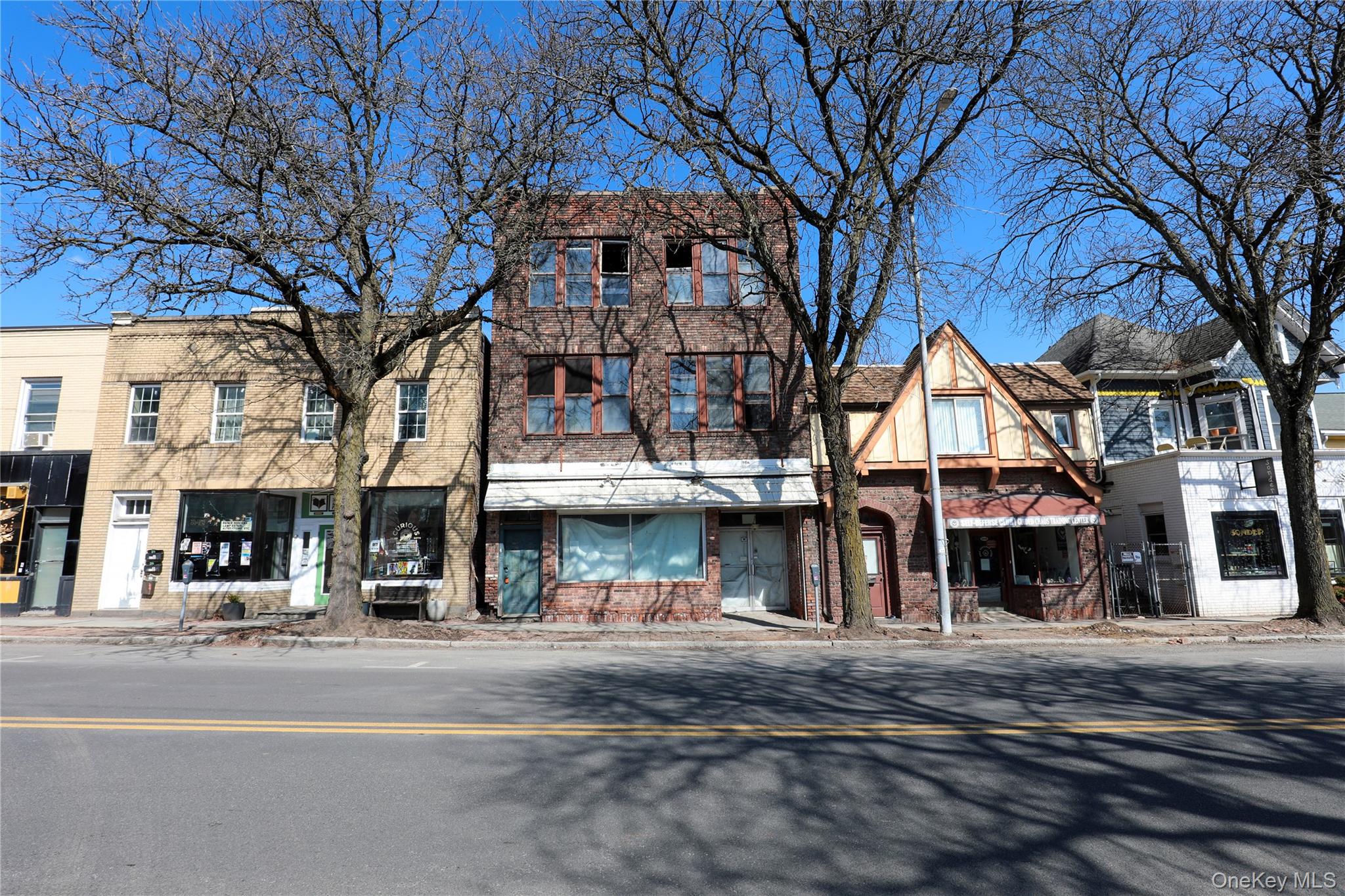 #2 photo, 350 Broadway, Kingston , NY 12401