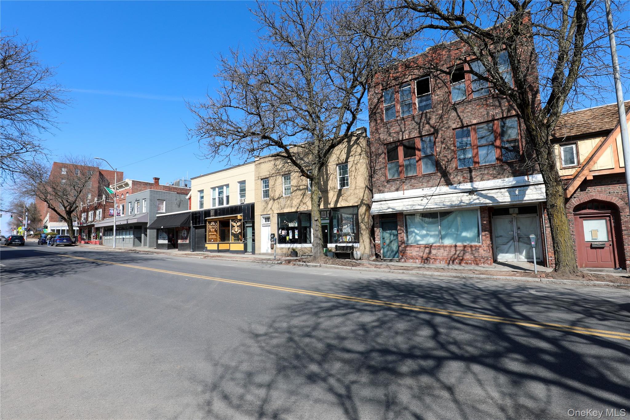 #3 photo, 350 Broadway, Kingston , NY 12401