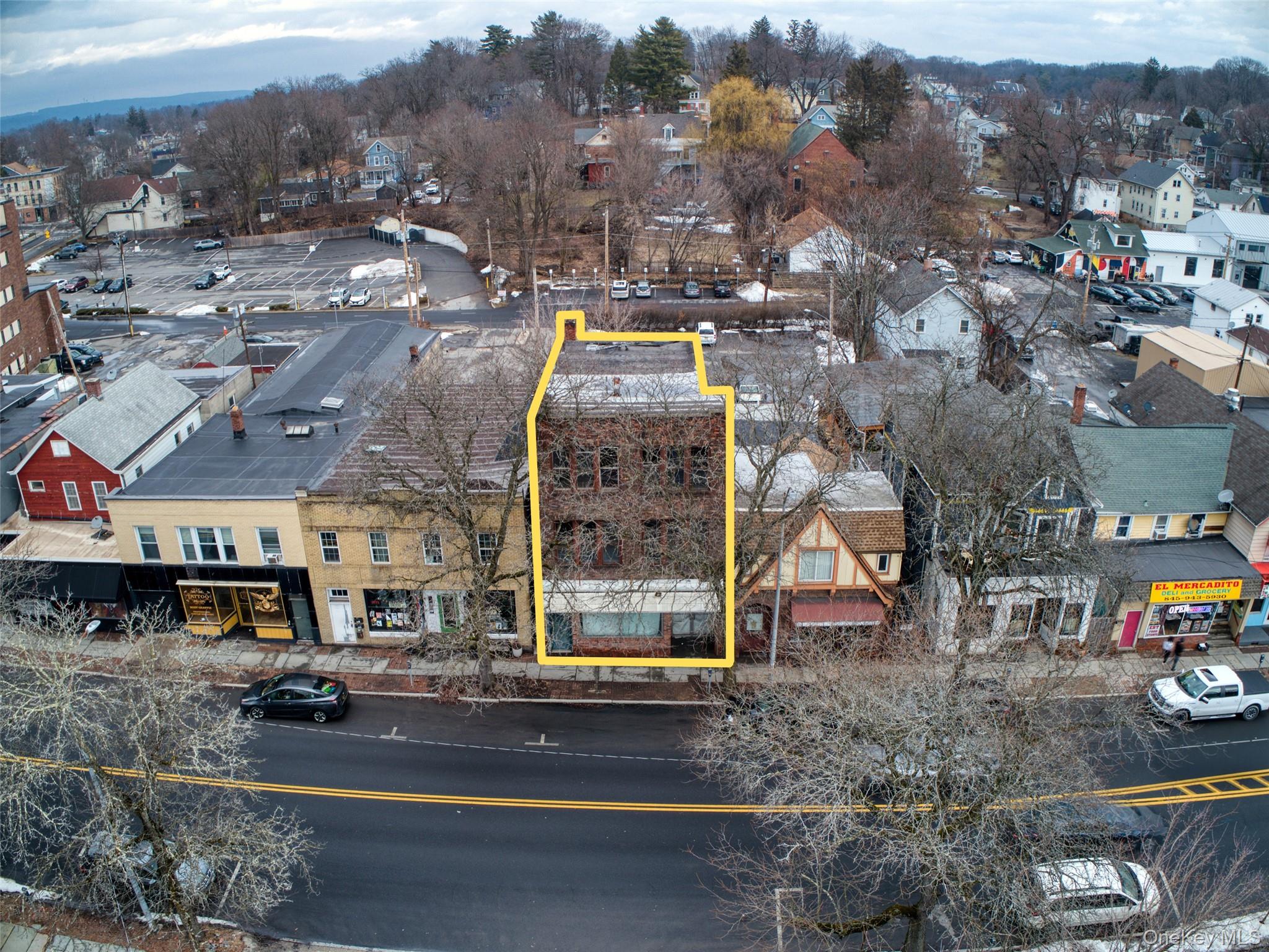 #4 photo, 350 Broadway, Kingston , NY 12401