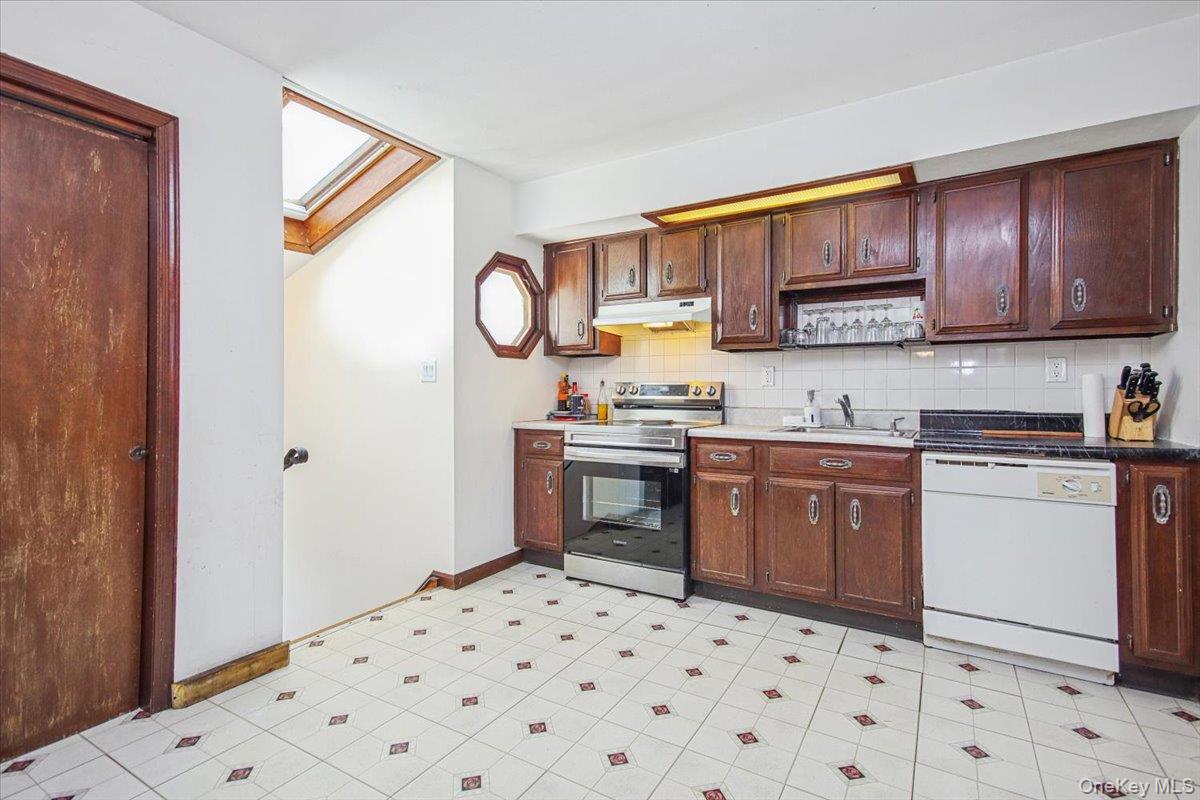 #10 photo, 322 Lakeview Street, Mahopac , NY 10541