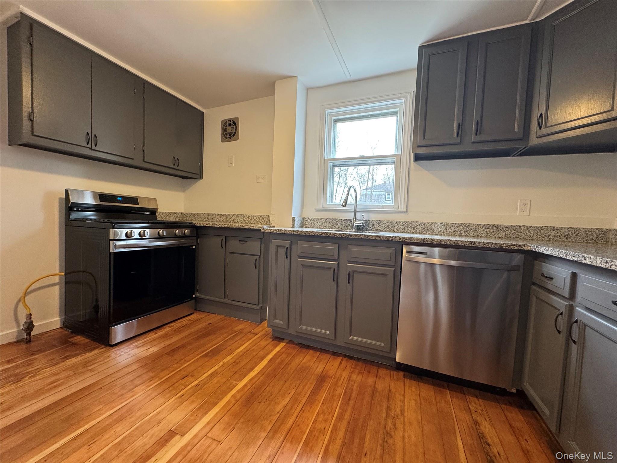 #7 photo, 101 Spring Street, Maybrook , NY 12543