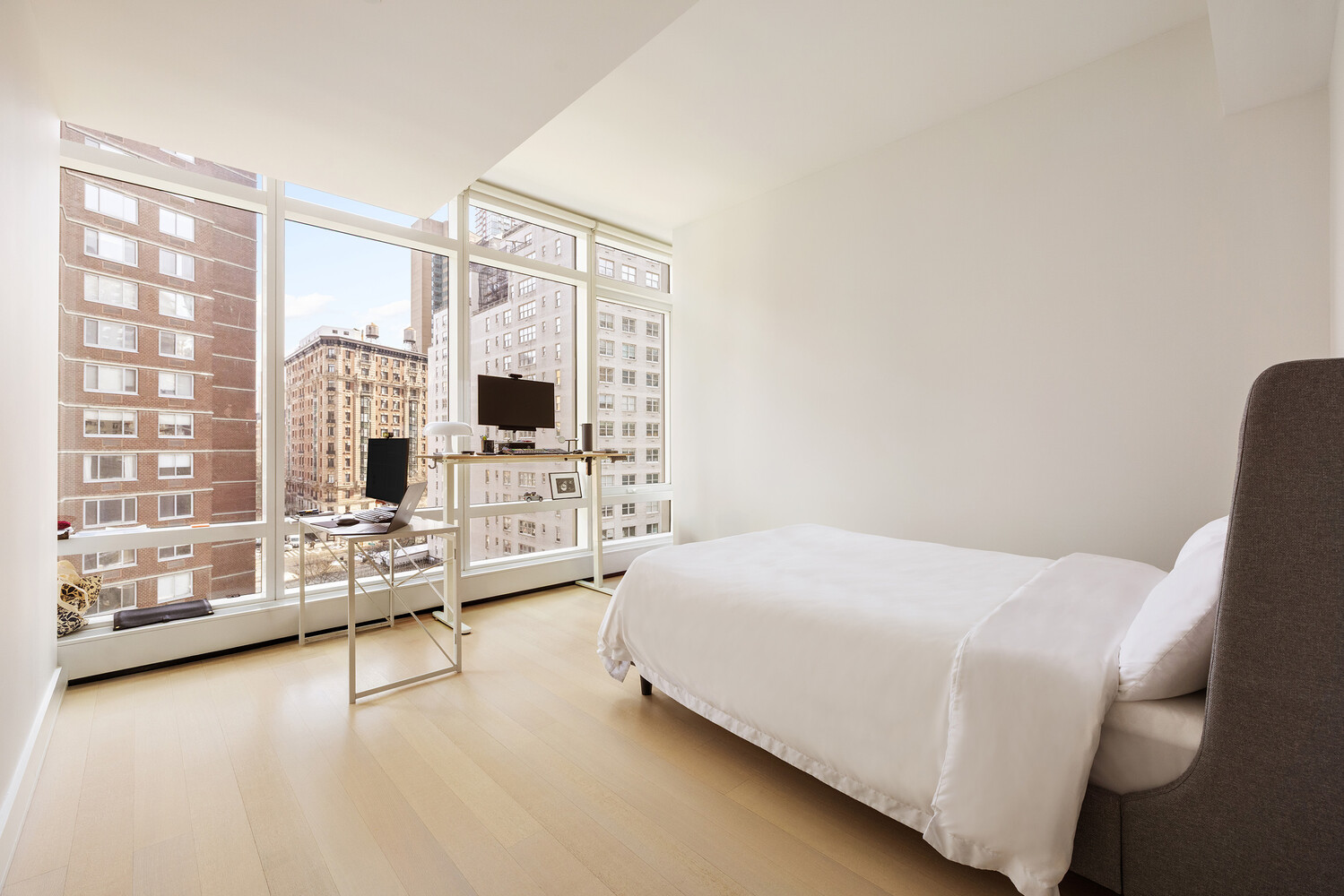 #9 photo, 200 AMSTERDAM Avenue, Манхэттен ‖ Lincoln Square , NY 10024