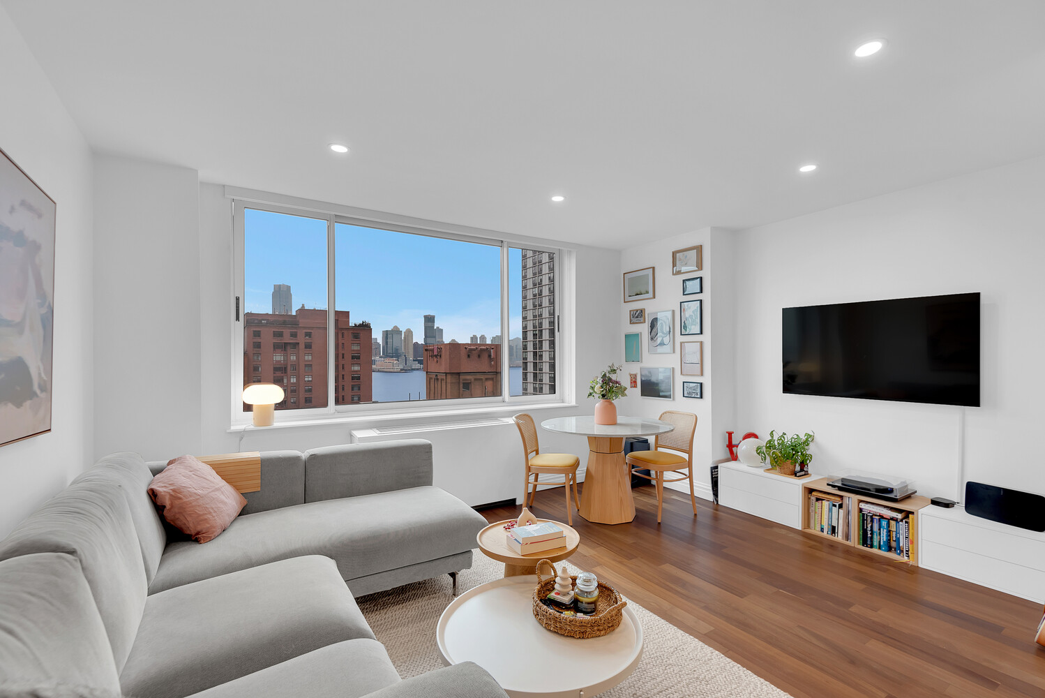 #1 photo, 250 S END Avenue, Манхэттен ‖ Battery Park City , NY 10280