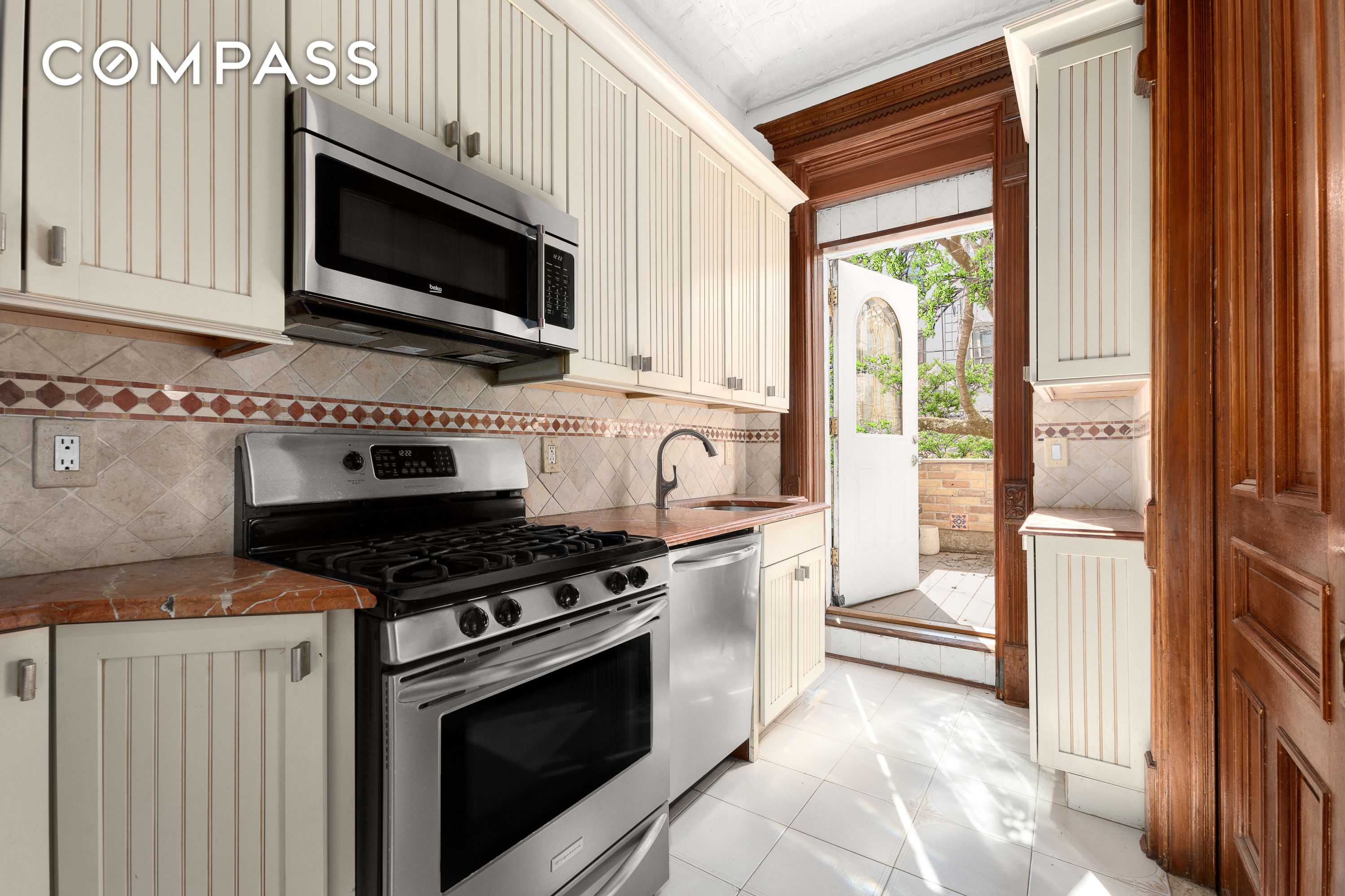 #4 photo, 420 8th Street, הברונקס Park Slope , NY 11215