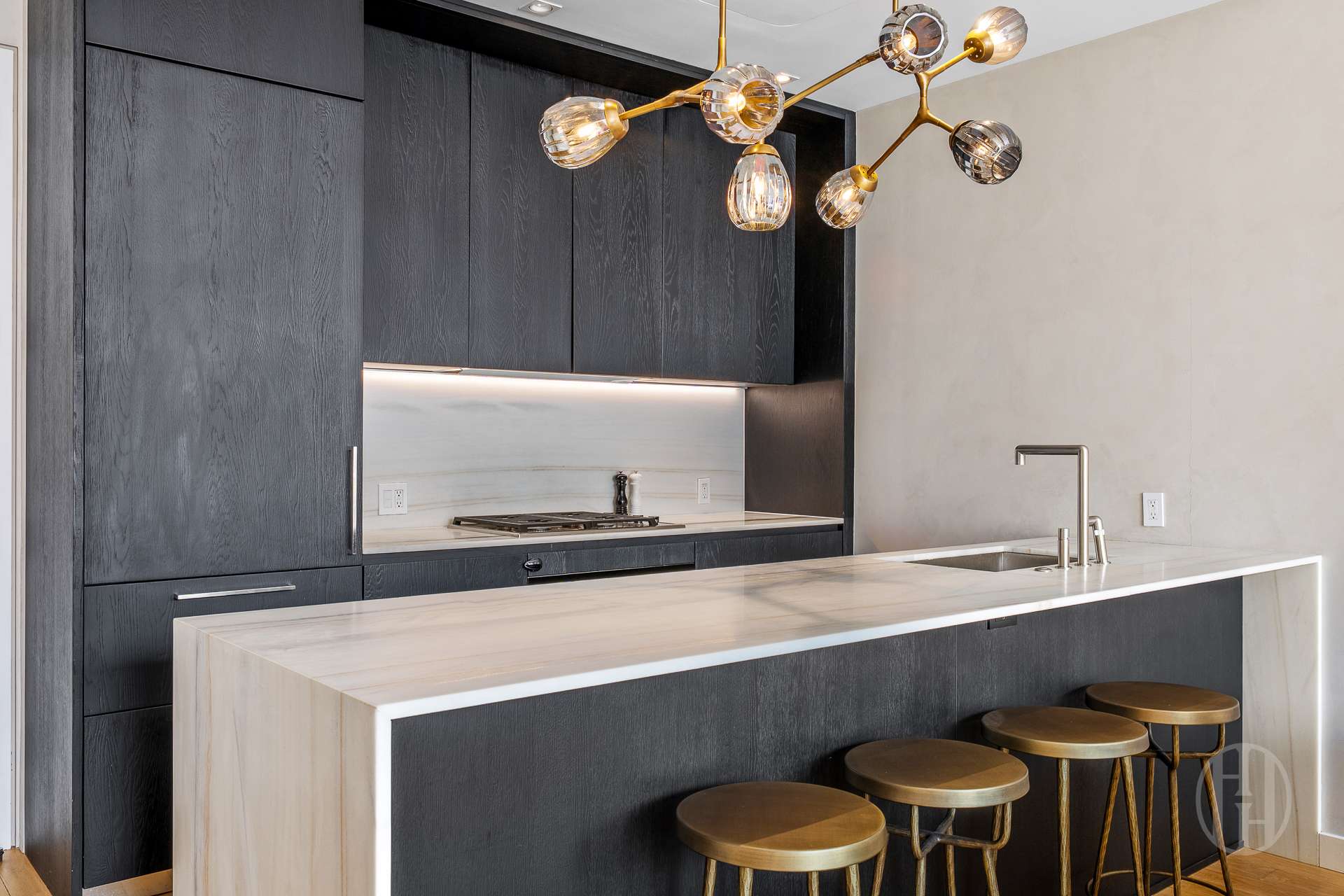 #4 photo, 32 E 1st Street, Манхэттен ‖ East Village , NY 10003