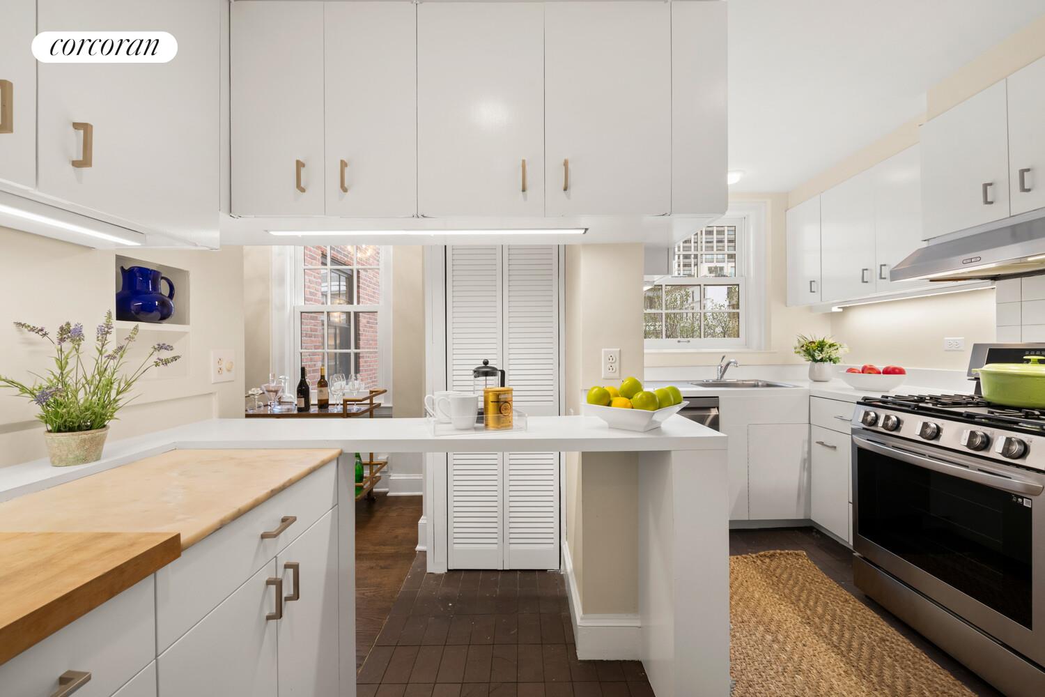 #5 photo, 222 E 71ST Street, Манхэттен ‖ Lenox Hill , NY 10021