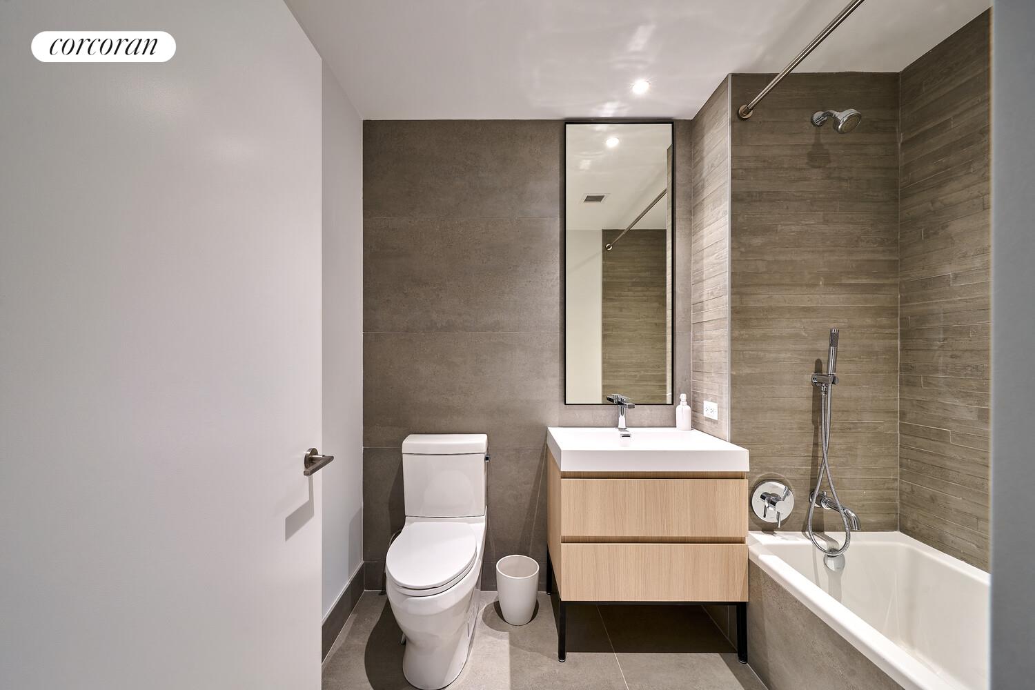 #10 photo, Bronx, Бронкс ‖ Concourse , NY 10451