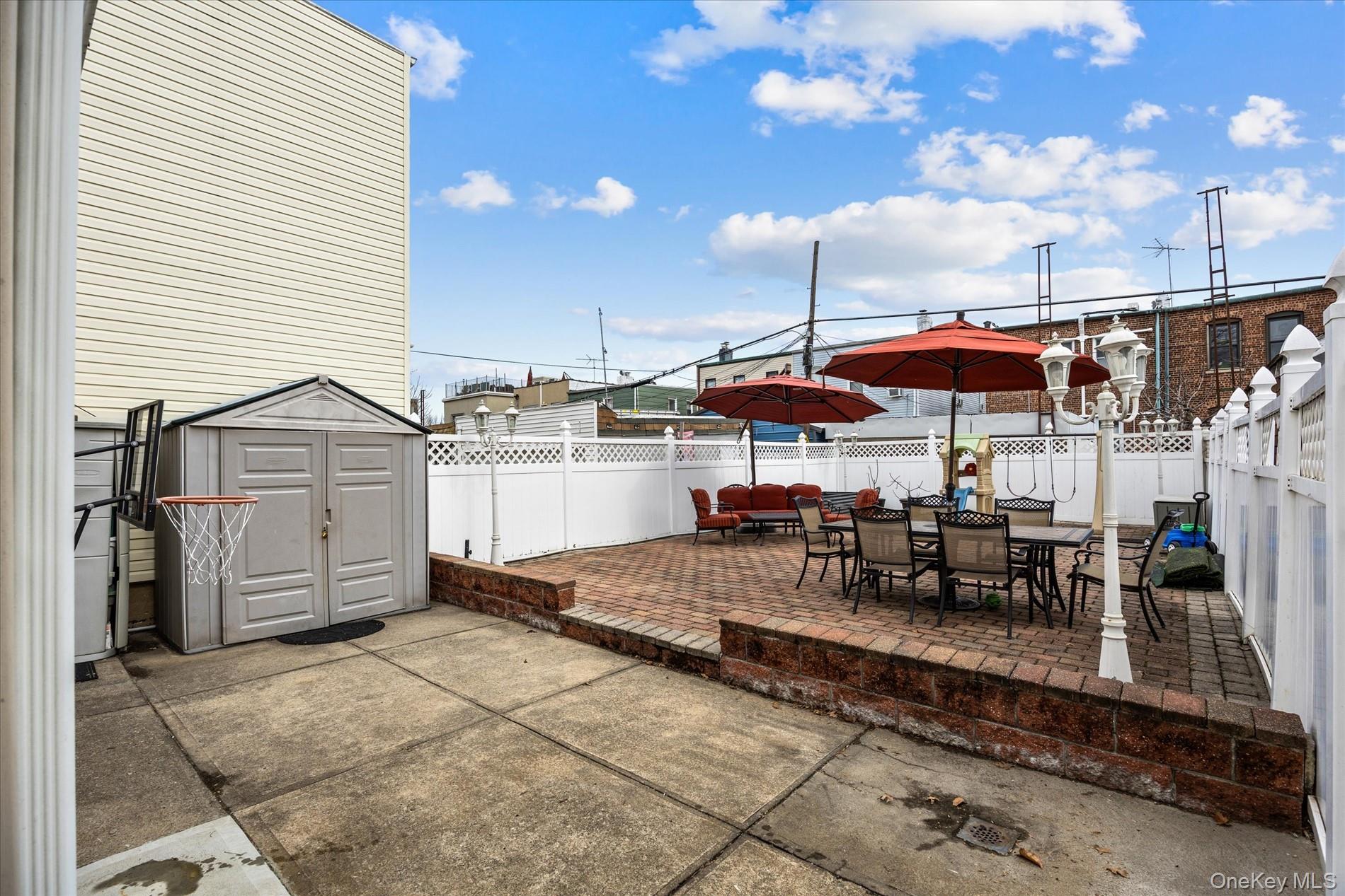 #13 photo, 72-31 73rd Street, 皇后區 Glendale , NY 11385