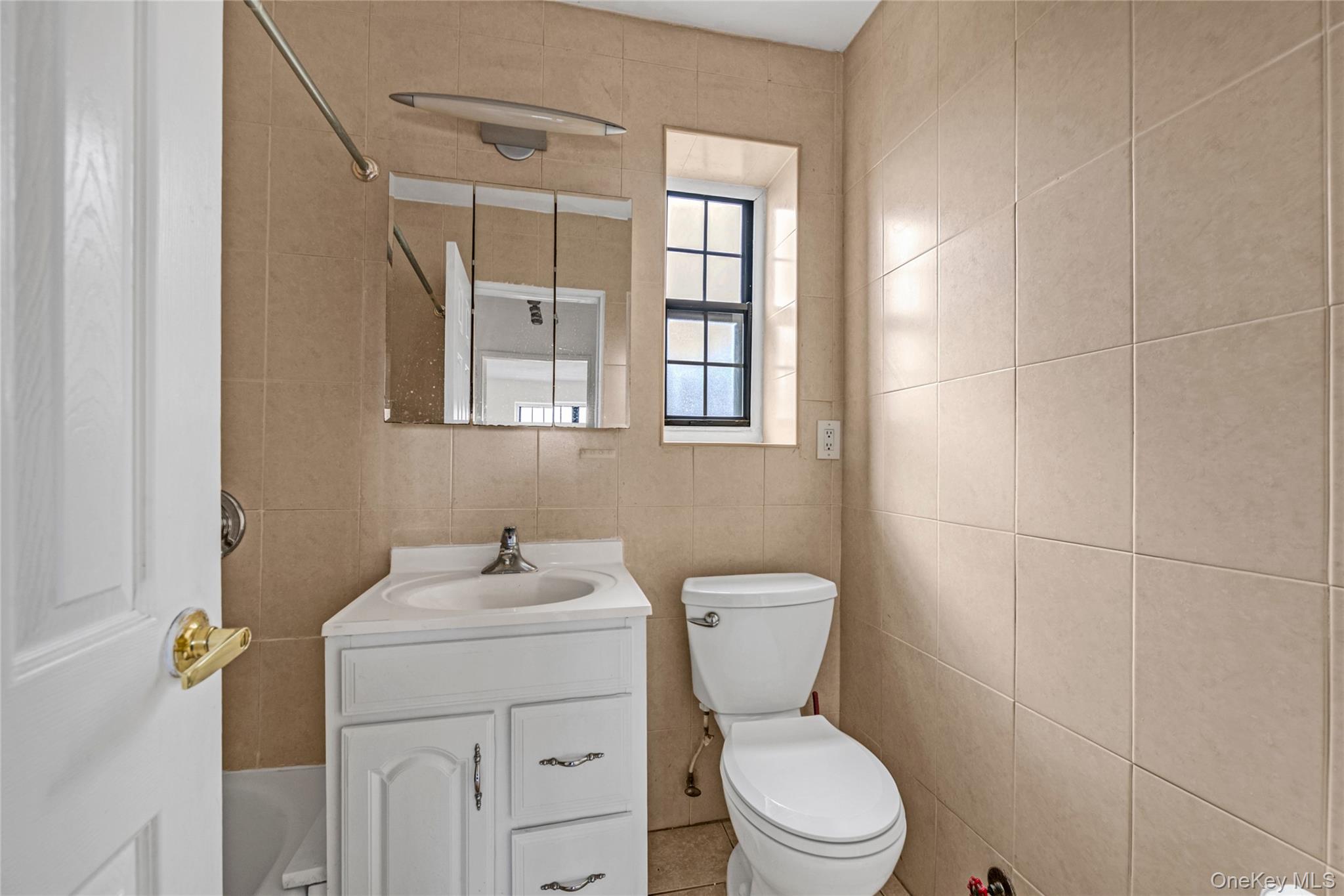 #8 photo, 144-22 78th Avenue, Flushing , NY 11367