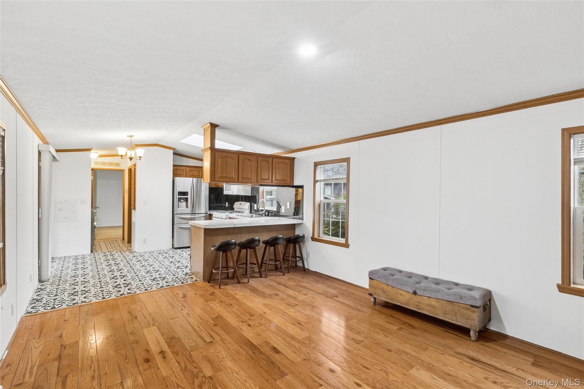 #4 photo, 37 Hubbard Ave #5, Riverhead , NY 11901