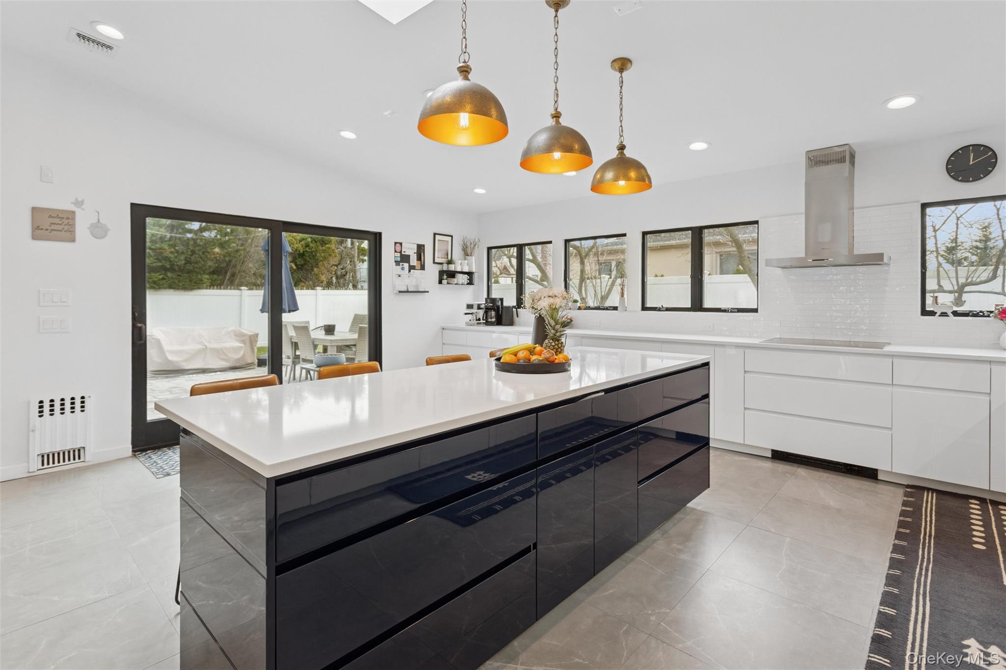 #8 photo, 1453 Park Street, Atlantic Beach , NY 11509