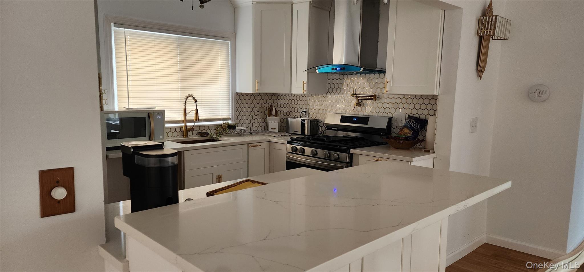 #12 photo, 150 E Walnut Street, Long Beach , NY 11561