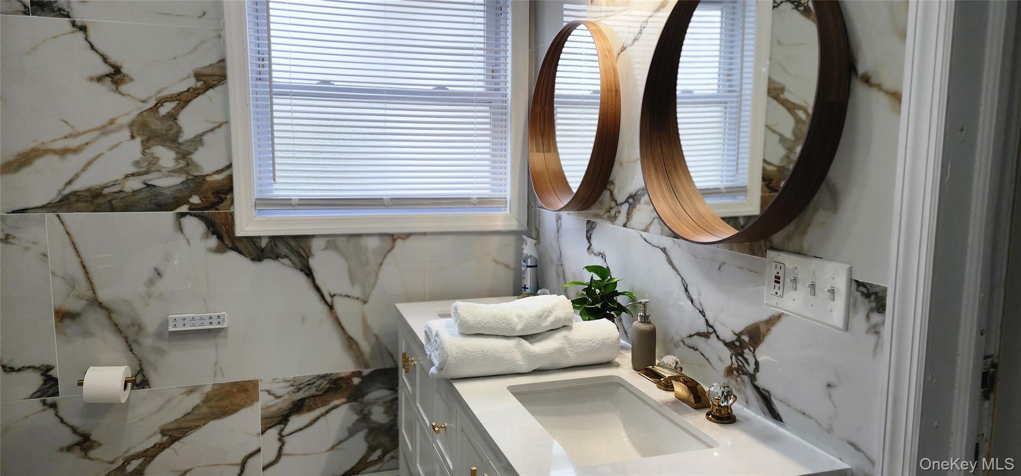 #13 photo, 150 E Walnut Street, Long Beach , NY 11561