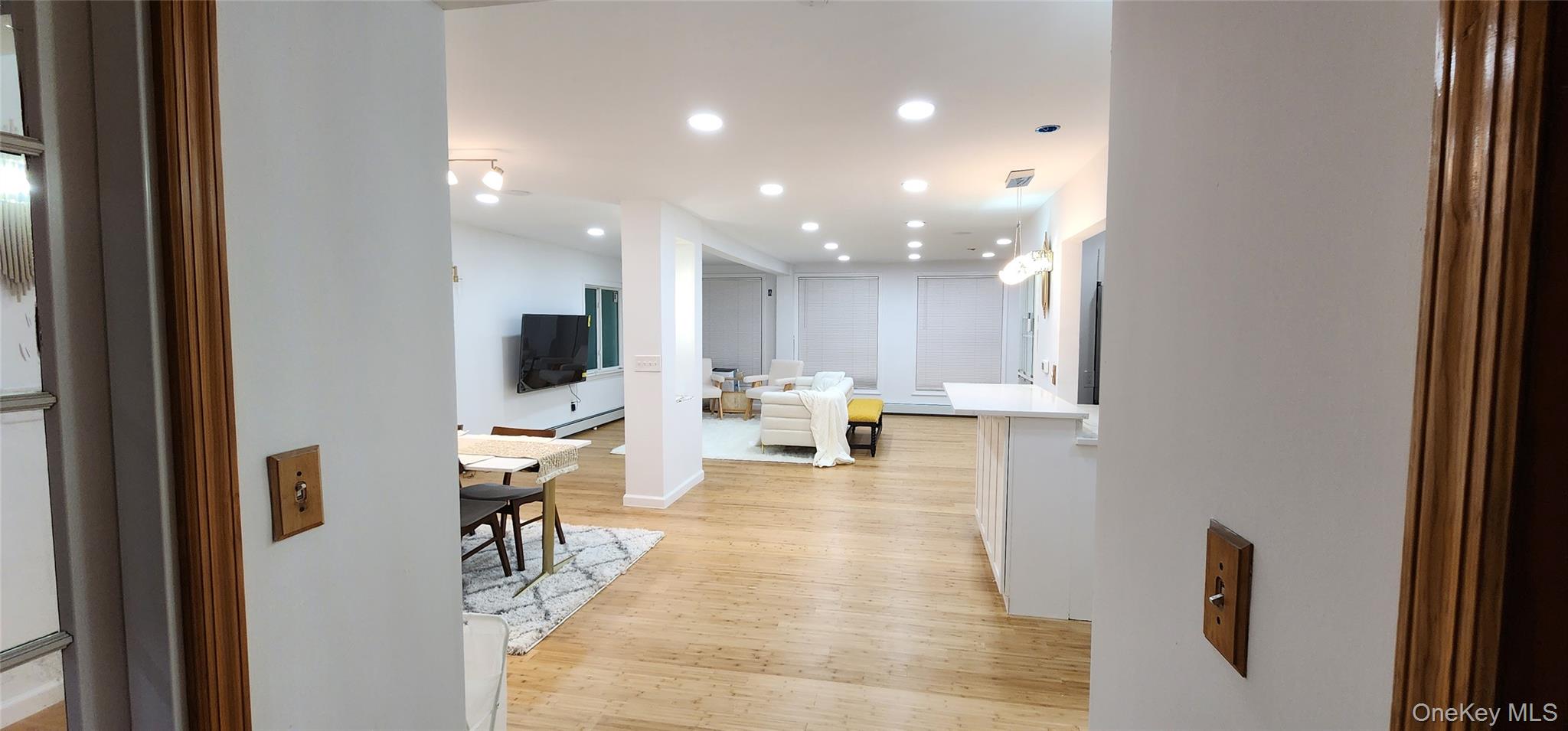 #5 photo, 150 E Walnut Street, Long Beach , NY 11561