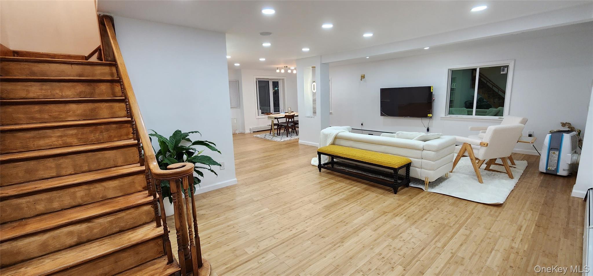 #6 photo, 150 E Walnut Street, Long Beach , NY 11561