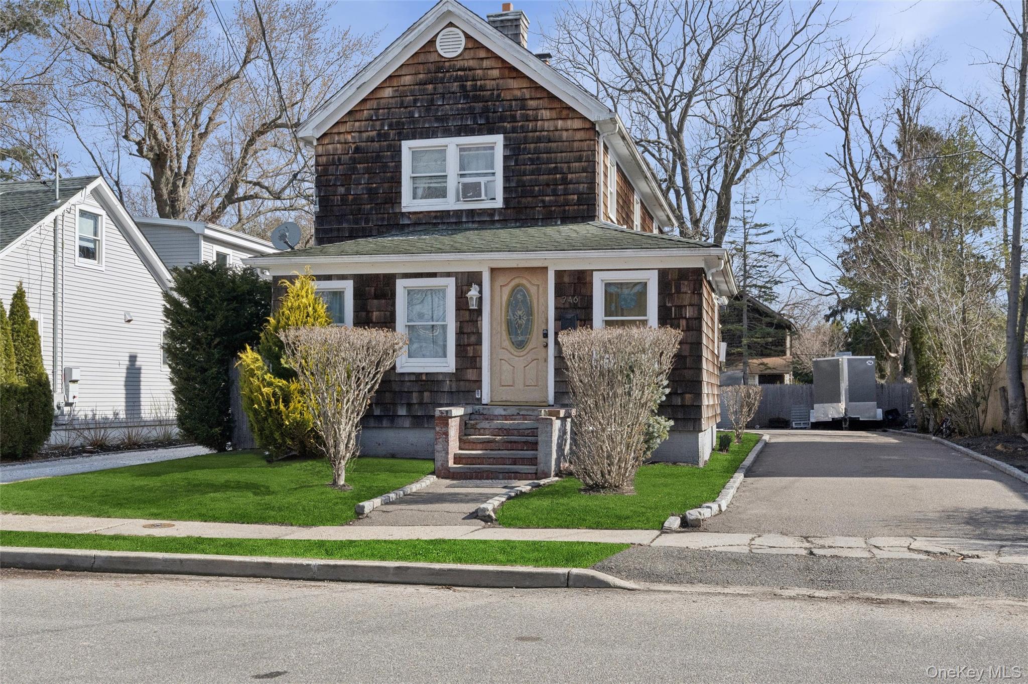 #1 photo, 346 Maple Avenue, Riverhead , NY 11901