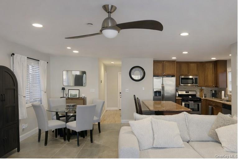 #2 photo, 45 Maryland Avenue, מחוז נסאו Long Beach , NY 11561