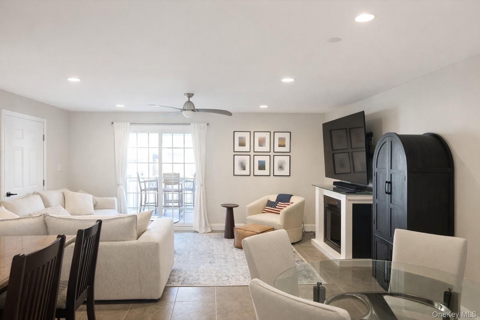 #4 photo, 45 Maryland Avenue, מחוז נסאו Long Beach , NY 11561