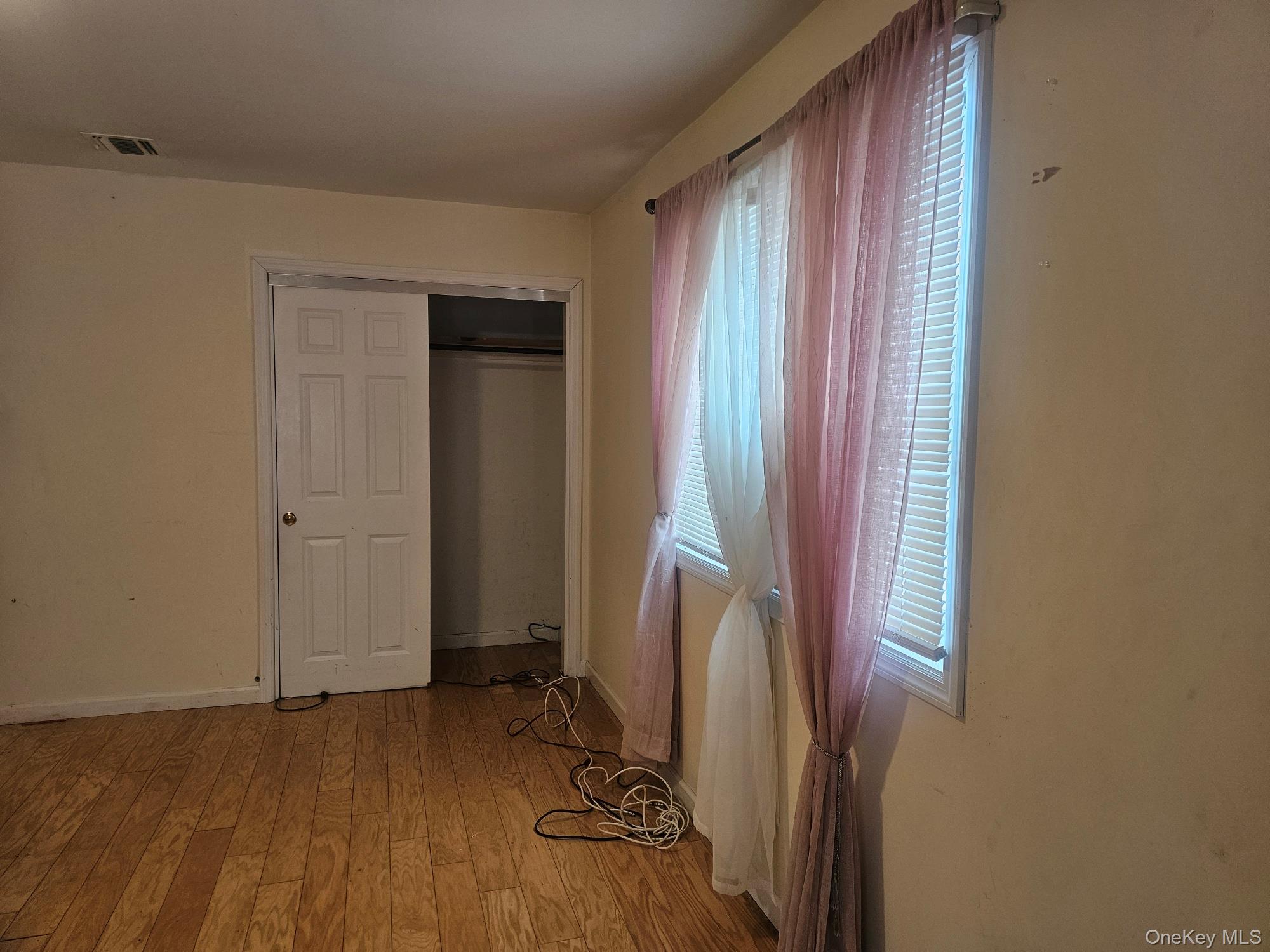 #4 photo, 558 Meade Avenue, Bellport , NY 11713