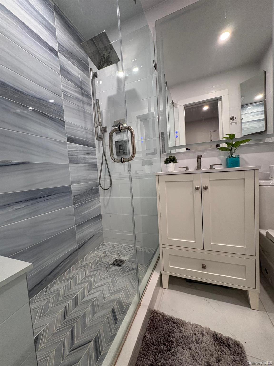 #20 photo, 4 Sadore, Yonkers , NY 10710