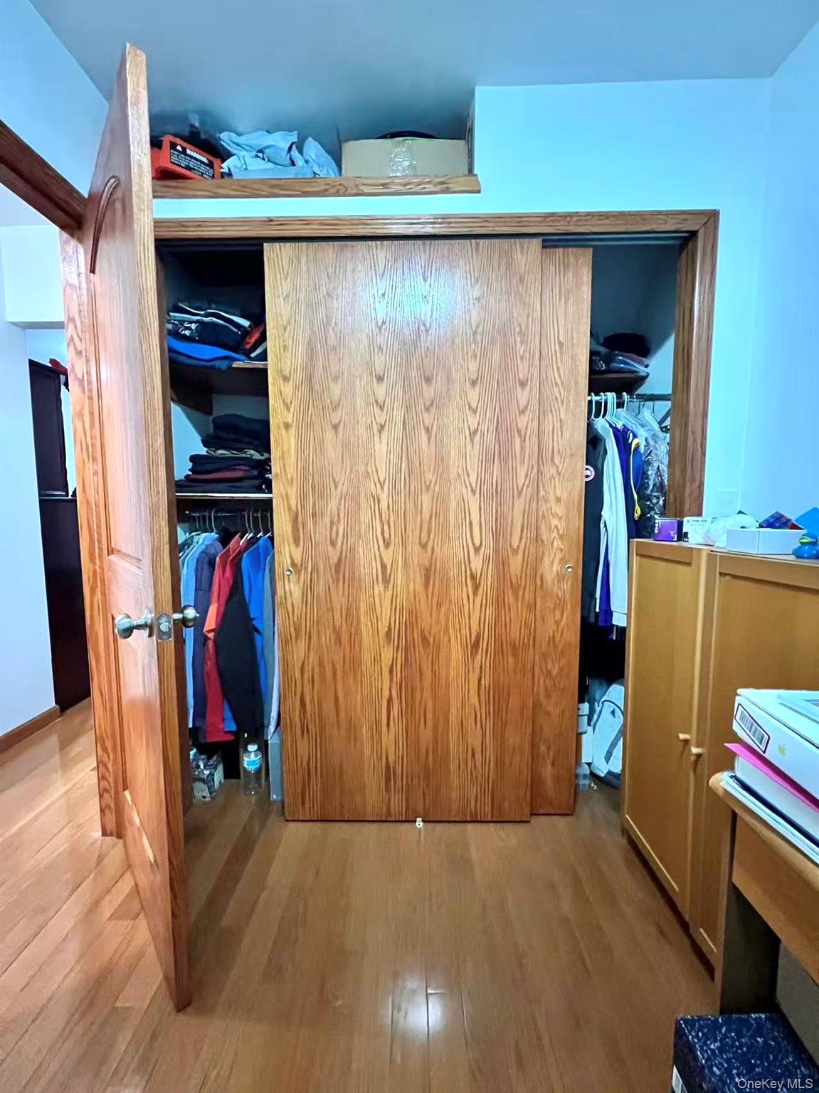 #15 photo, 94-27 43rd Ave, कुईंस Elmhurst , NY 11373