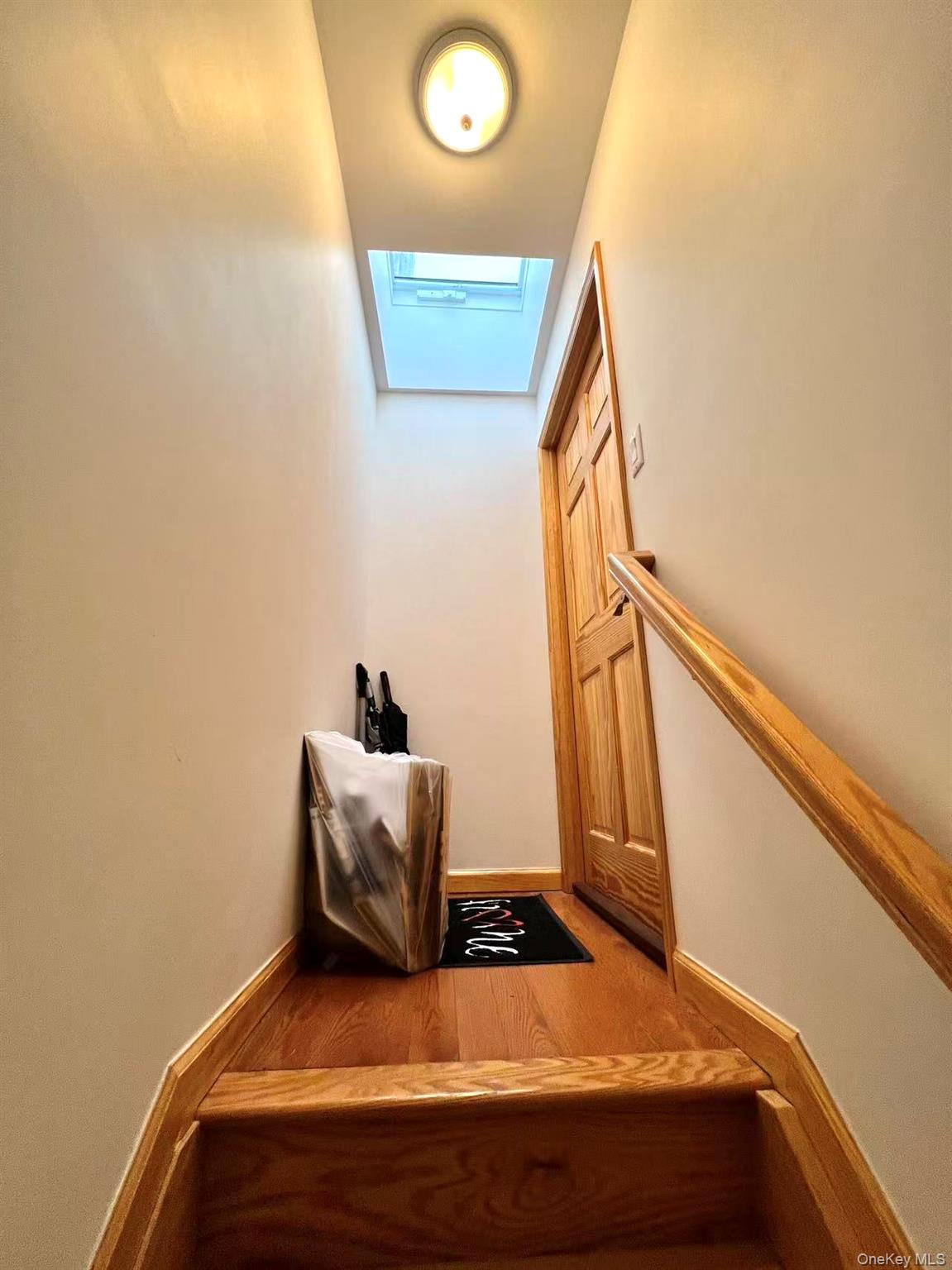 #18 photo, 94-27 43rd Ave, कुईंस Elmhurst , NY 11373