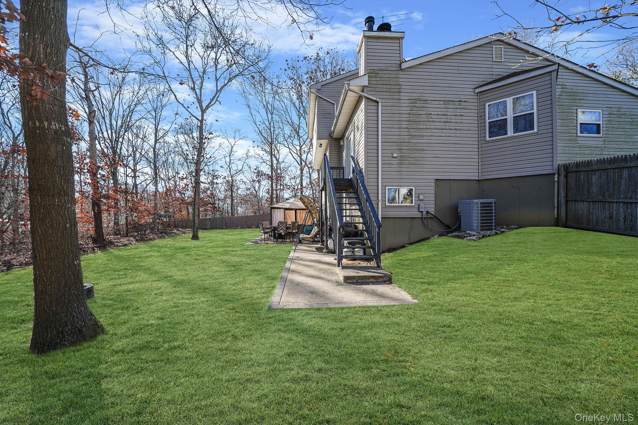 #18 photo, 973 N Ocean Avenue, 롱 아일랜드 Patchogue , NY 11772